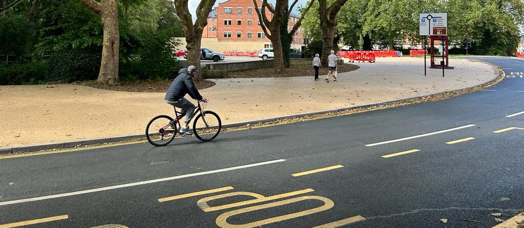 Castle Street pedestrian area installation